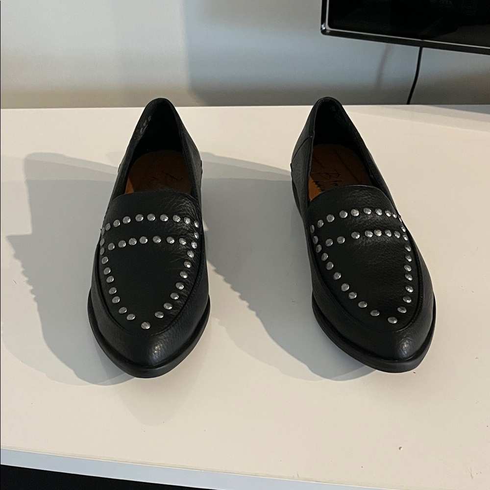 Blowfish Harper Black Loafers with Silver Studded Slip on Vegan Loafers Size 7.5